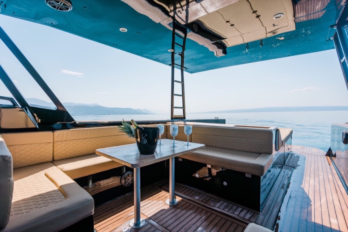 Colnago 35 Open deck boat for premium Adriatic charters, Nini Tours, photo 12 of 14